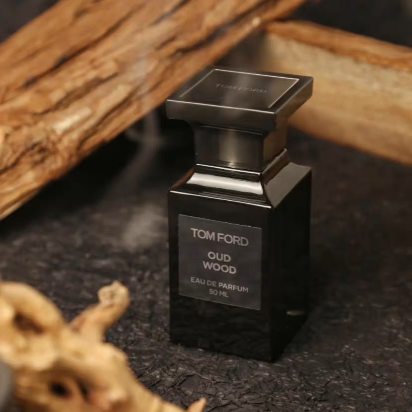 【100% Original】Tom Ford TOM FORD - Private Blend Oud Wood Eau De Parfum Spray 100ml