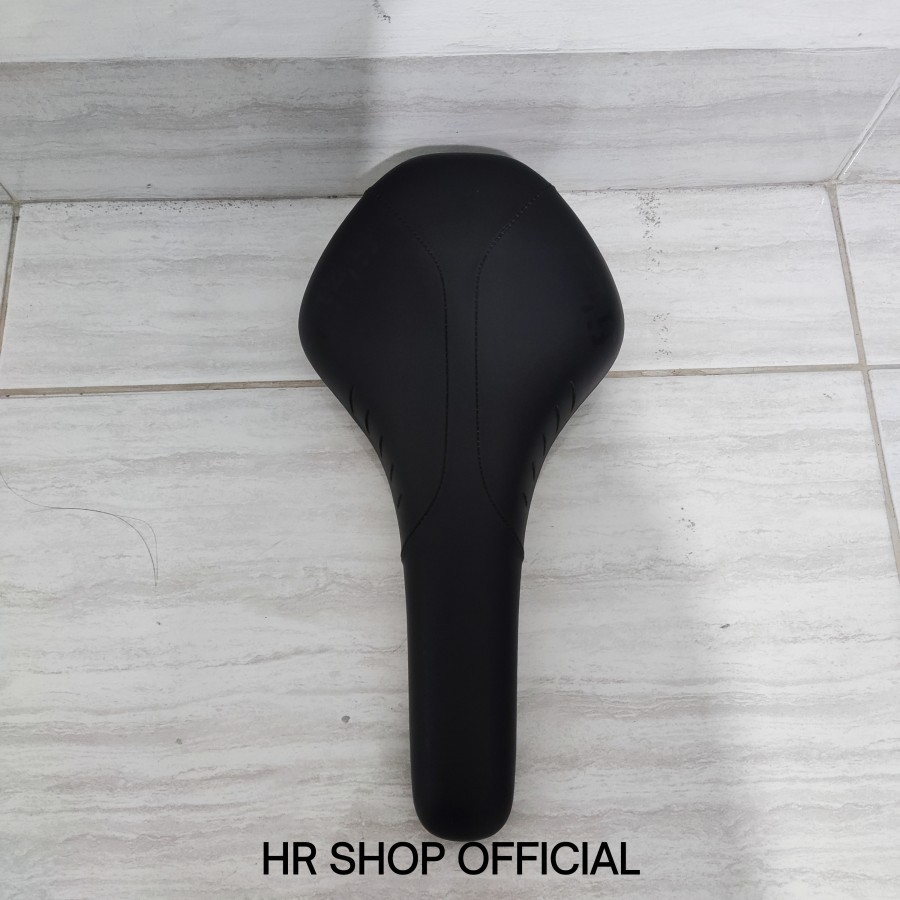 (SOLD) Sadel Fizik Antares R7