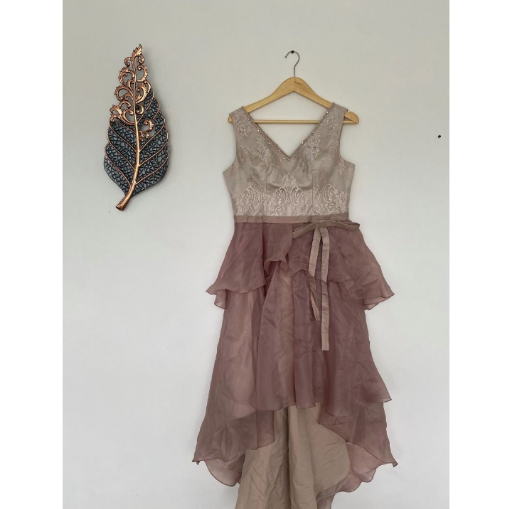 Preloved Wedding Dress Pink Kecoklatan Gaun Pesta Nikahan Kondangan Pita Depan