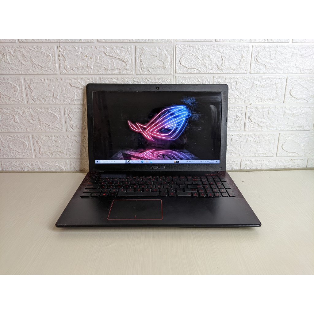 Asus X550VX Core i7-6700HQ Nvidia GeForce GTX 950M RAM 8GB HDD 1TB Laptop Gaming Second