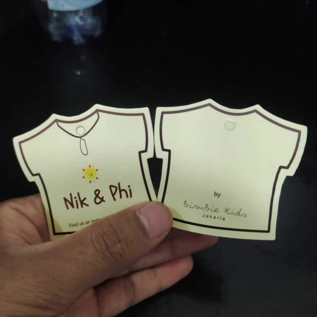 hangtag ketebalan 500 gsm, hangtag kertas, hangtag baju hangtag ivory