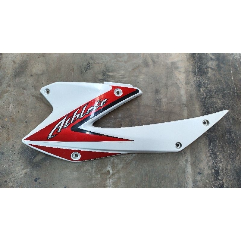 Cover sayap tangki body depan Kawasaki athlete kawasaki atlet sebelah kiri original 2nd lepasan moto