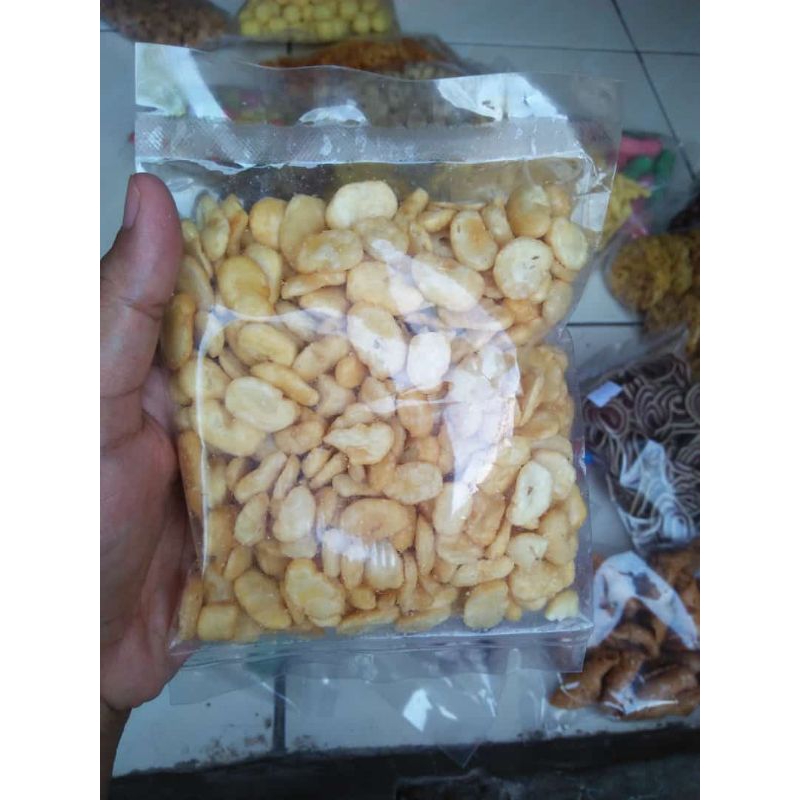 

SNACK KACANG KORO MANIS