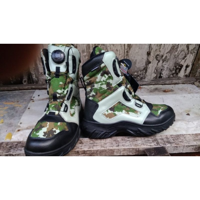 SEPATU PDL KOSTRAD TALI PUTAR.SEPATU VIGOROSO KOSTRAD TALI PUTAR