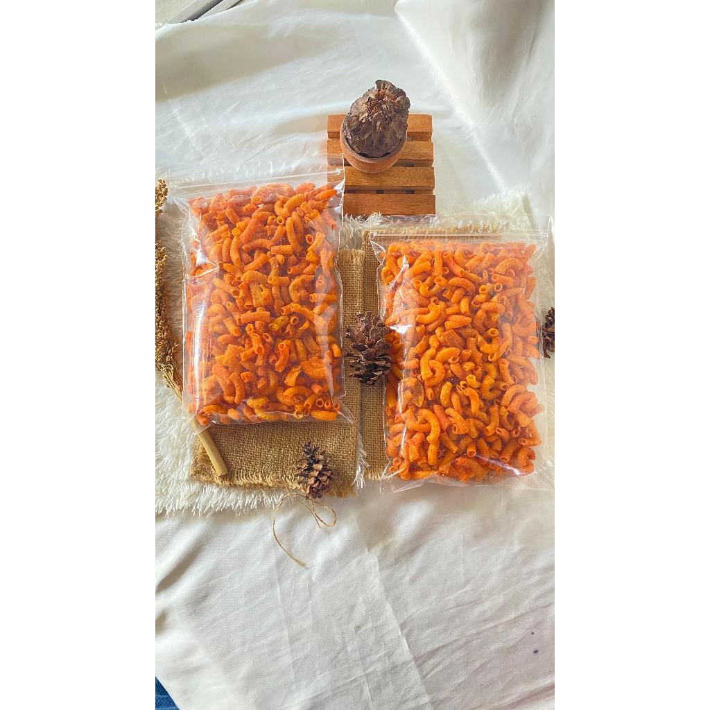 

Macroni Bantet Balado