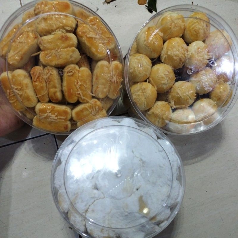 

Kue KERING ( Nastar, Castangel, PUTRI salju uk 500 gram)