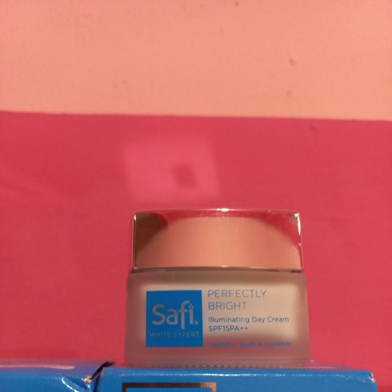 SAFI ILUMINATING DAY CREAM