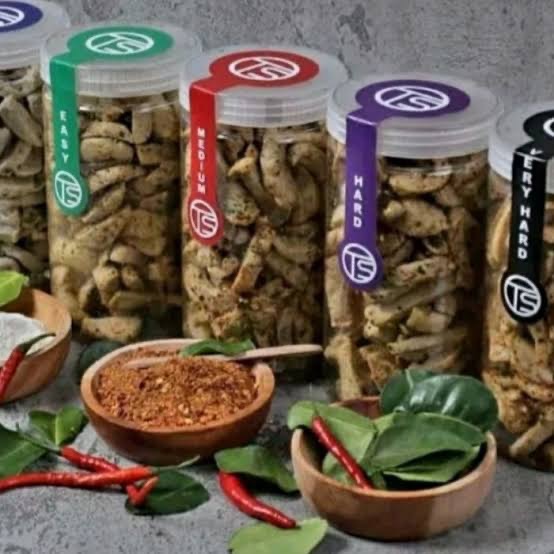 

HARD Basreng rasa daun jeruk / Baso Goreng kriuk 310 gram