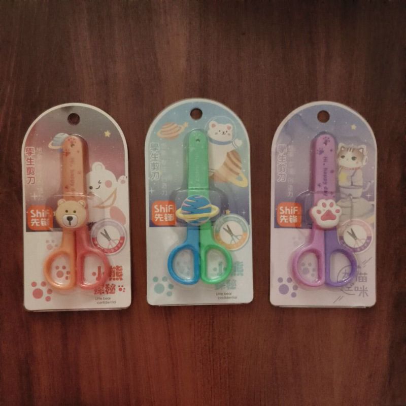 

Gunting Anak / Gunting Lucu