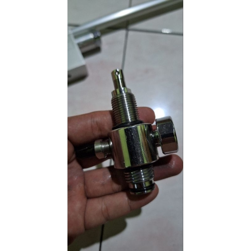 Regulator Aufar B Drat m18