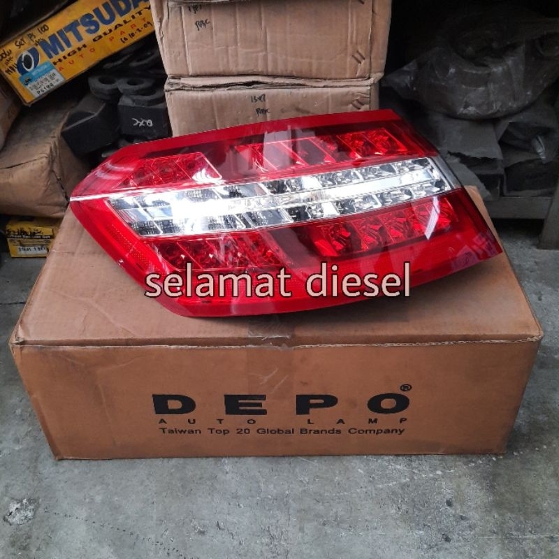 LAMPU STOP LAMP STOPLAMP MERCEDES BENZ E-CLASS W212 2009 AVANTGARDE DEPO oox-ltqr-AE