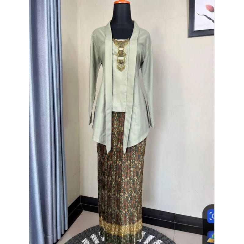 (HANYA ATASAN SAJA) Kebaya kutubaru polos satin velvet kebaya modern kebaya wisuda