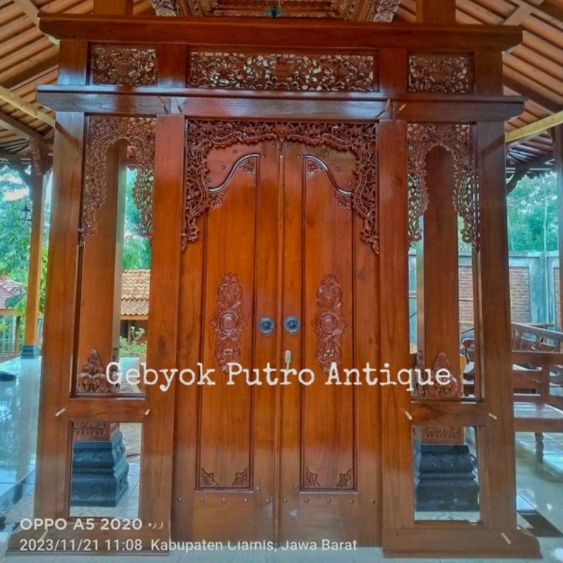 PINTU GEBYOK UKIR MINIMALIS