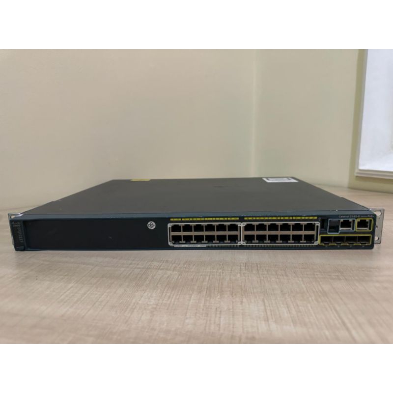 Sisco Catalyst 2960 - S Series POE+ 24Port
