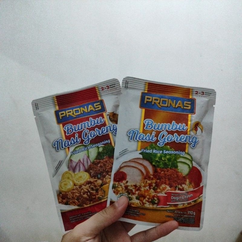 

Pronas bumbu nasi goreng sapi / ayam 110gr