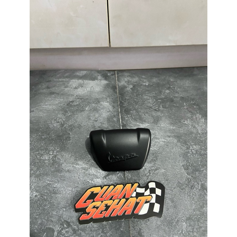 Tutup Behel Belakang / Cover Behel Vespa Sprint Black Original