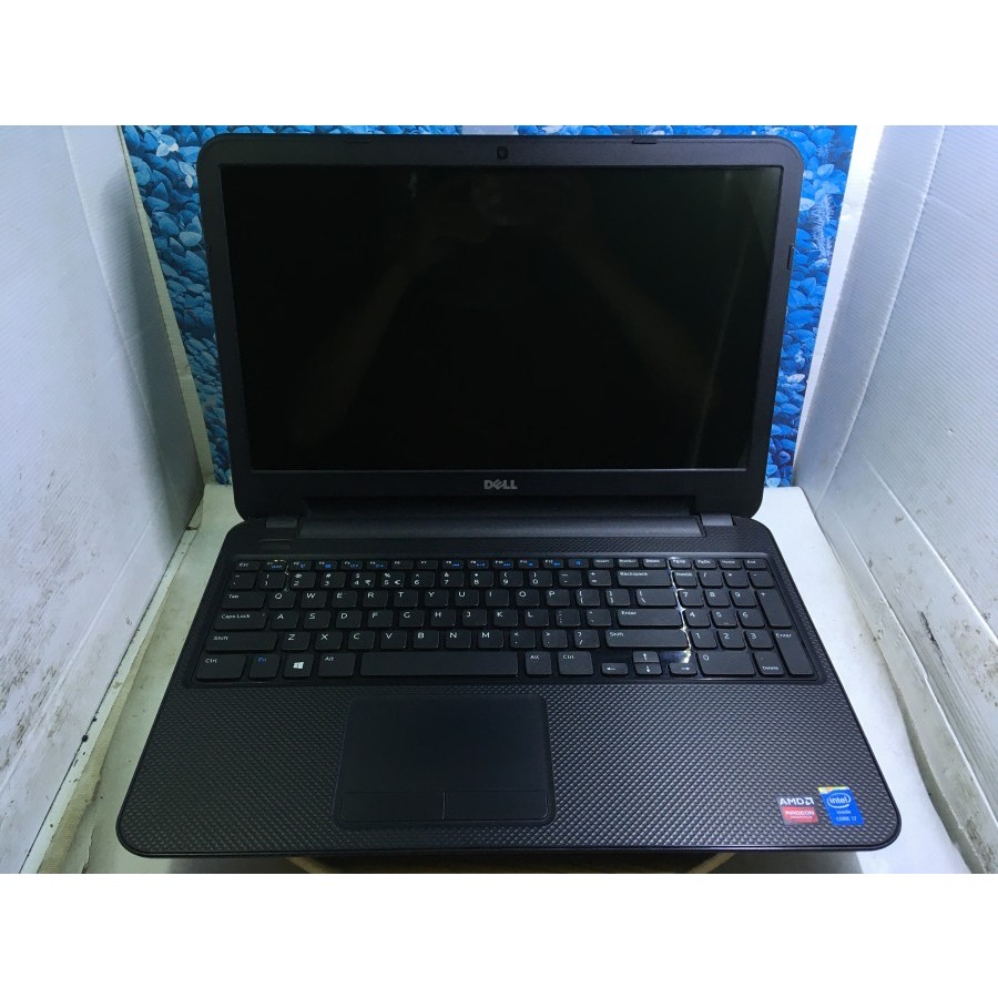DELL INSPIRON 15 3537 I7 4500U 8GB RAM 1TB HDD RADEON R9 M200X MURAH