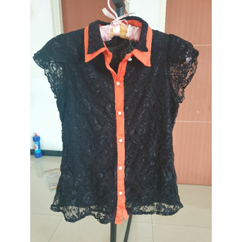 Blouse cewek brukat premium /atasan brukat cewek preloved