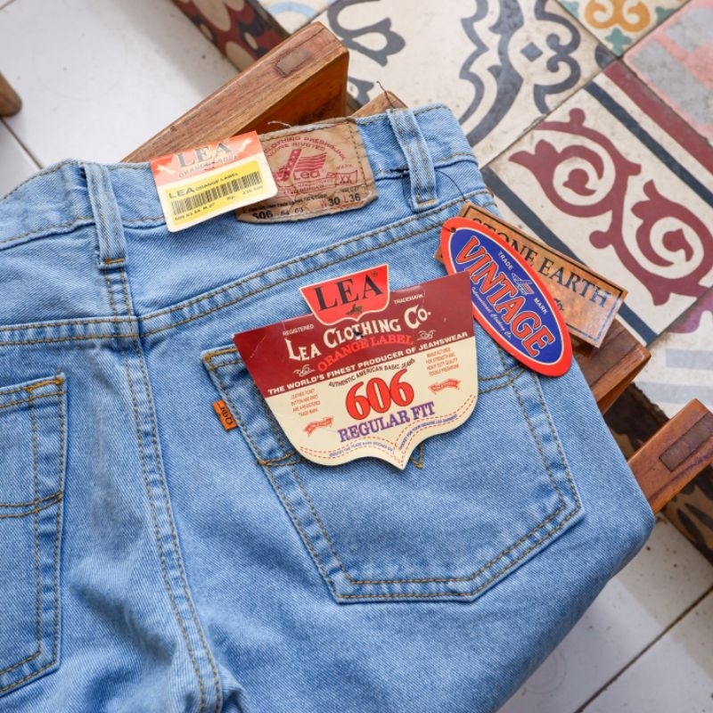 OBRAL LEVIS DENIM BIRU MUDA Celana Panjang jeans Pria 606 Standard Reguler Grade Ori Premium