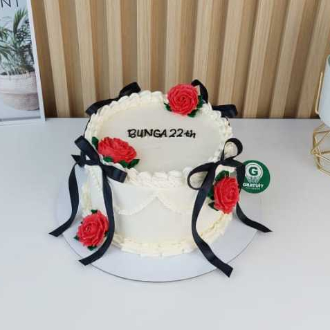 

CAKE TEMA BUNGA PITA UK 15CM / KUE ULANG TAHUN CUSTOME
