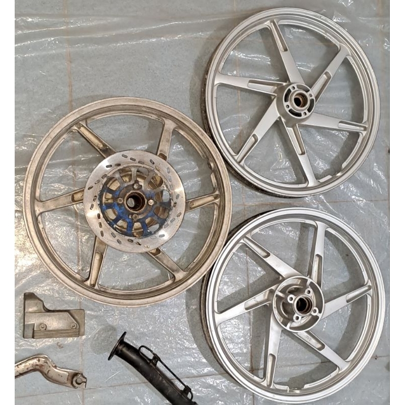 velg original copotan satria 2 tak hiu lumba double disk