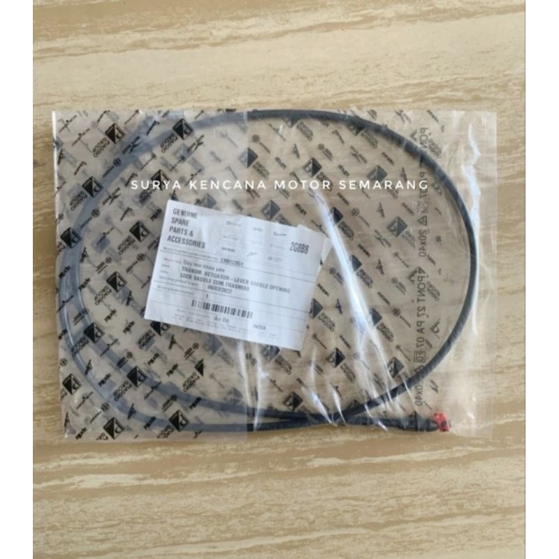 Kabel pembuka jok saddle otomatis Vespa Matic Primavera Sprint iget original cm012851