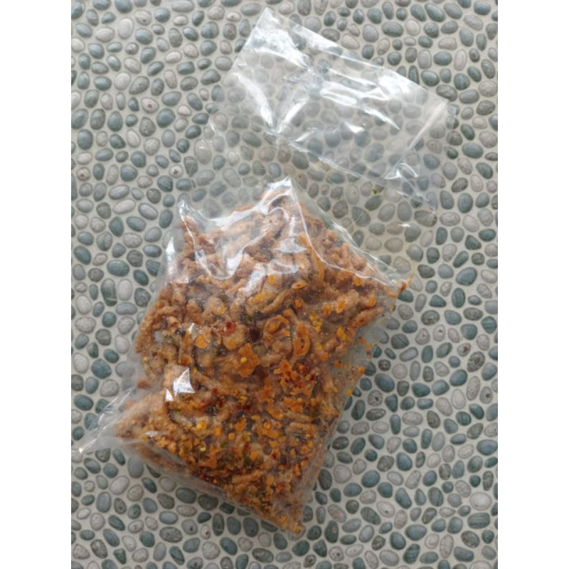 

usus crispy pedas daun jeruk
