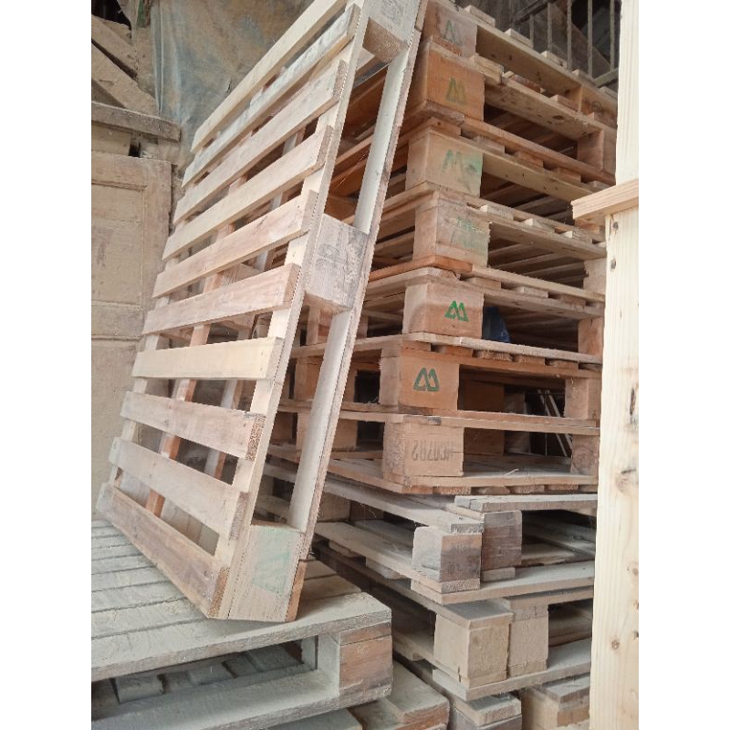 Palet kayu ukuran 120x100*9