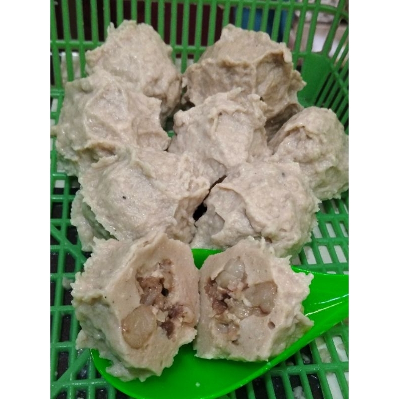 

bakso sapi isi tetelan/baso fress