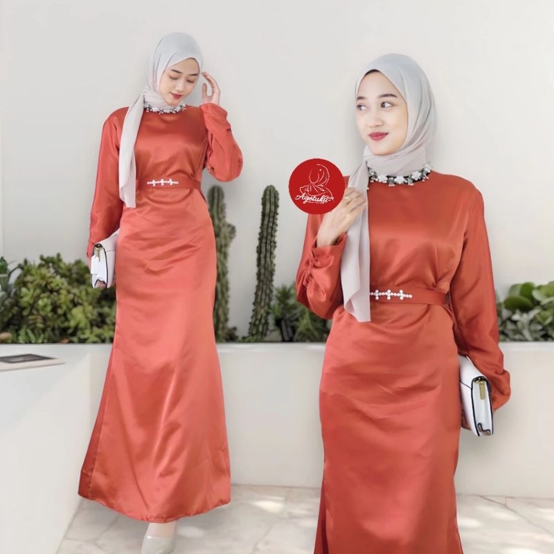 LiLi Dress Duyung Bridesmaid Gamis Muslim Wanita Kondangan Satin