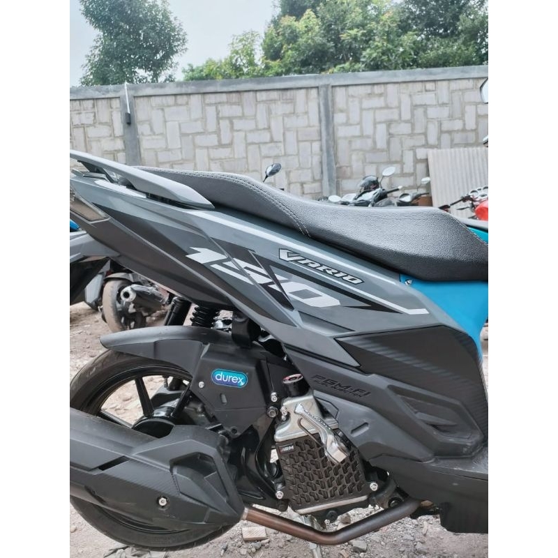 Striping sticker Vario LED old 125/150 transparan custom variasi