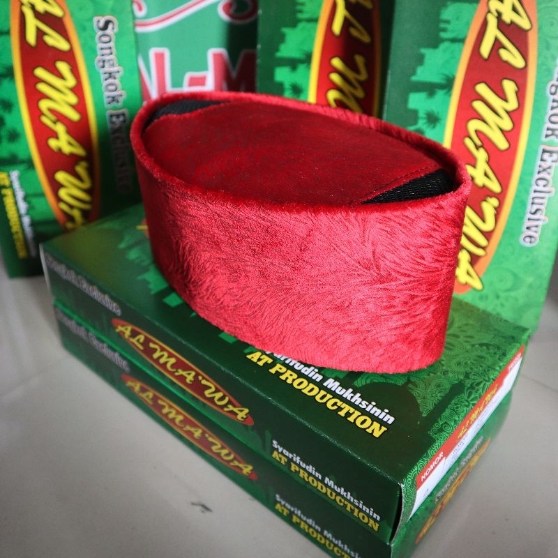 Songkok Peci Al Ma'wa AC Bulu Monyet Merah
