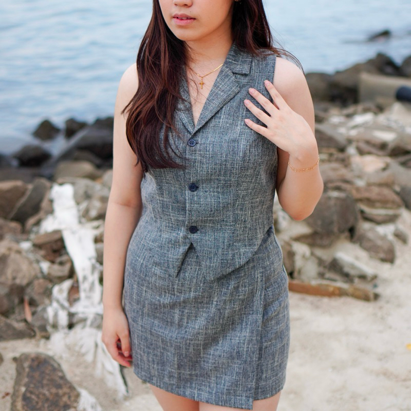 Eloise Top | Atasan Tanktop Halter / Kerah / Vest Wanita