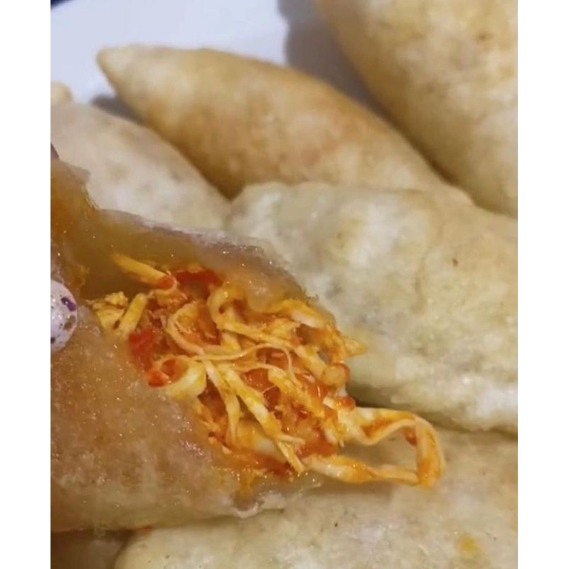 

cireng isi ayam pedas