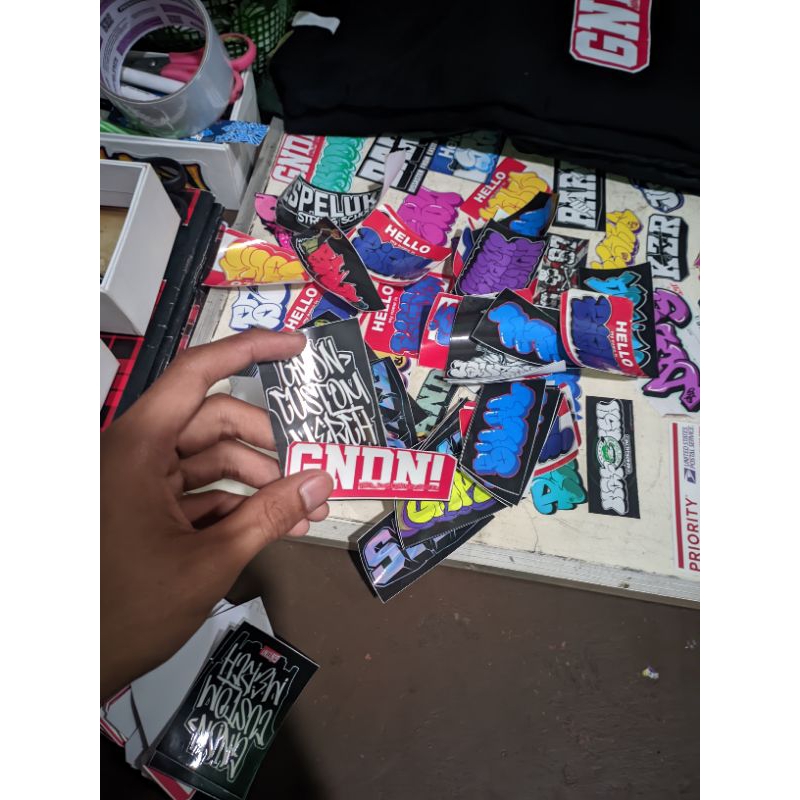 

stiker random