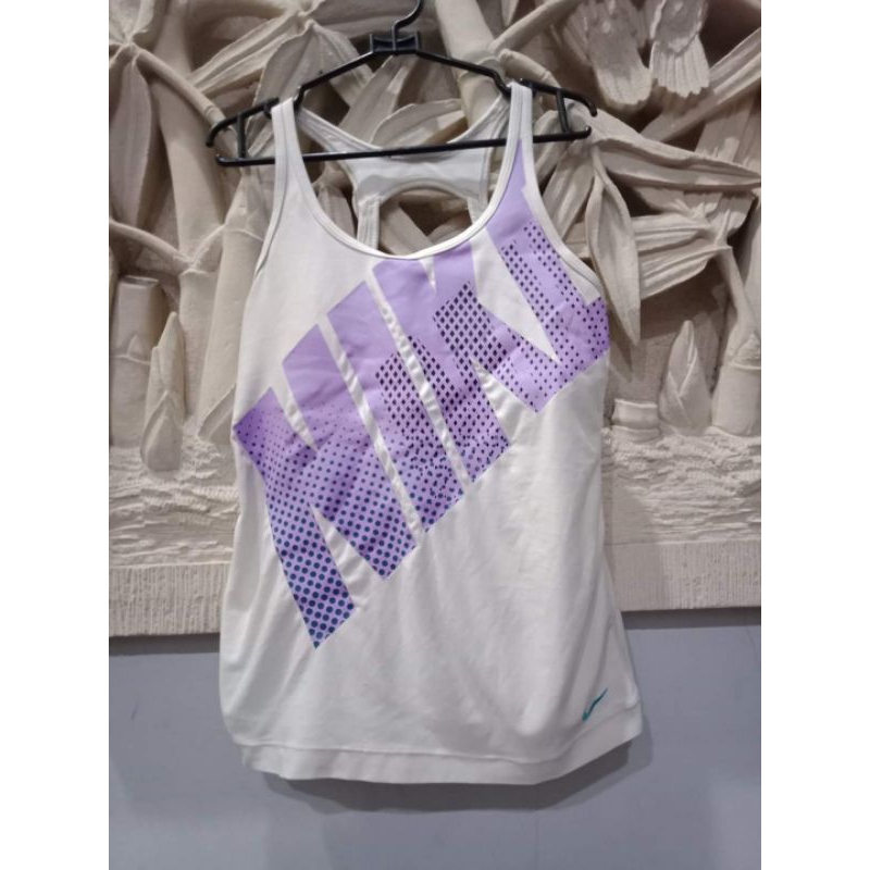 Kaos Olahraga Wanita Tanpa Lengan Brand Nike Sport Preloved