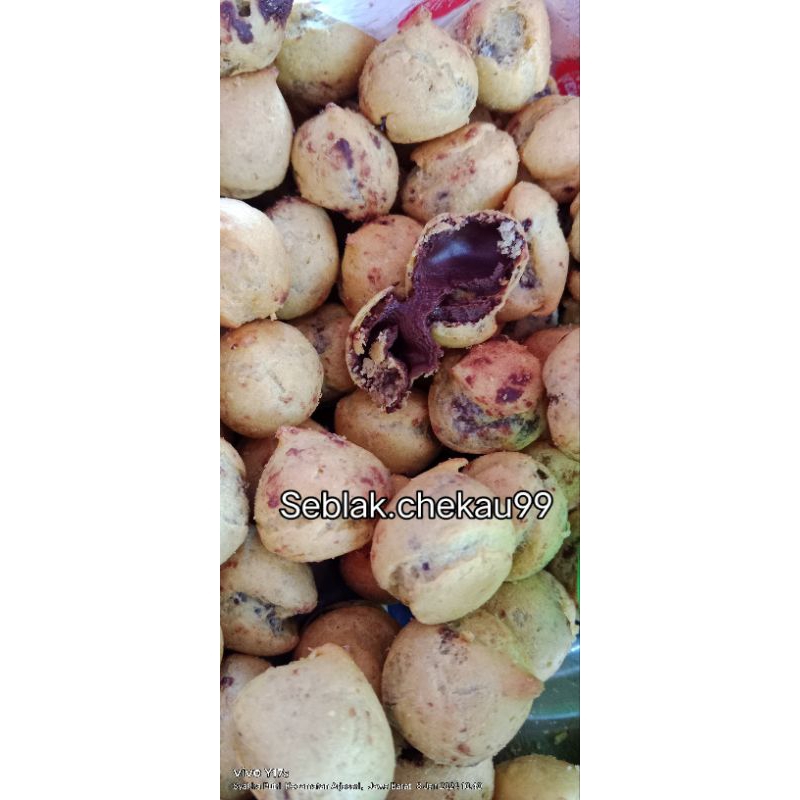 

250gr soes coklat rasa manis lumer bikin nagih