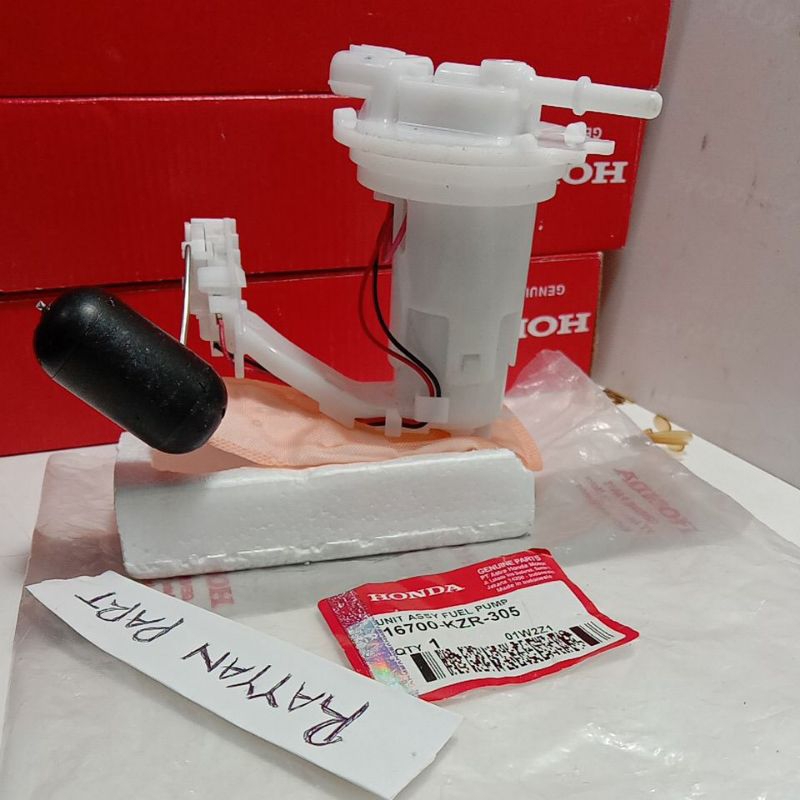 Fuel pump 16700-KZR-305 fuel pump Vario 125 fi pompa bensin Vario 125 FI