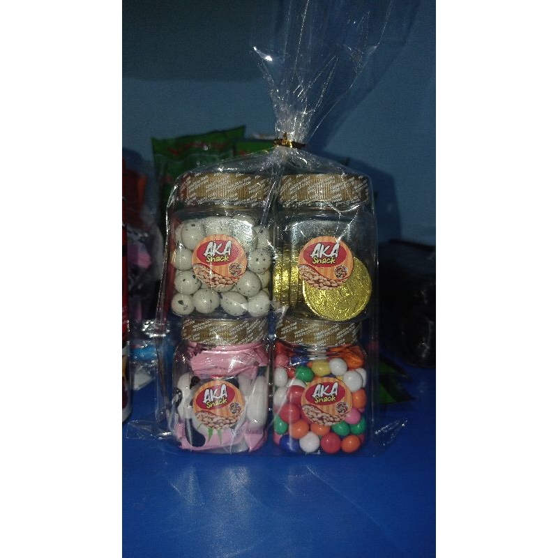 

Paket Coklat Toples Isi 4