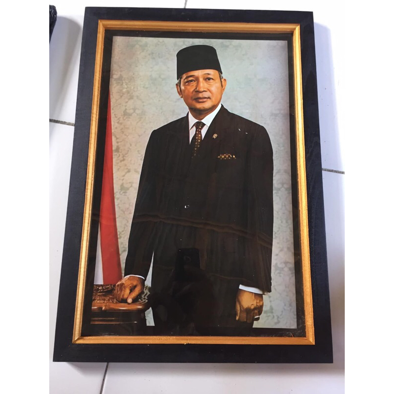 Hiasan Dinding Cetak poster plus bingkai Soeharto