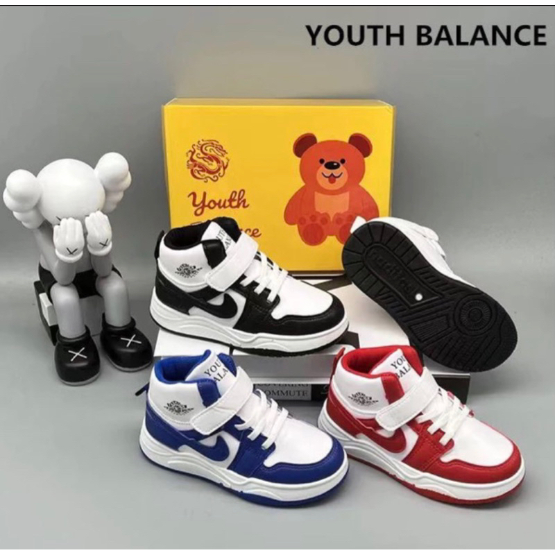SEPATU ANAK YOUTH BALANCE NIIKE SIZE 31 (baca deskripsi)