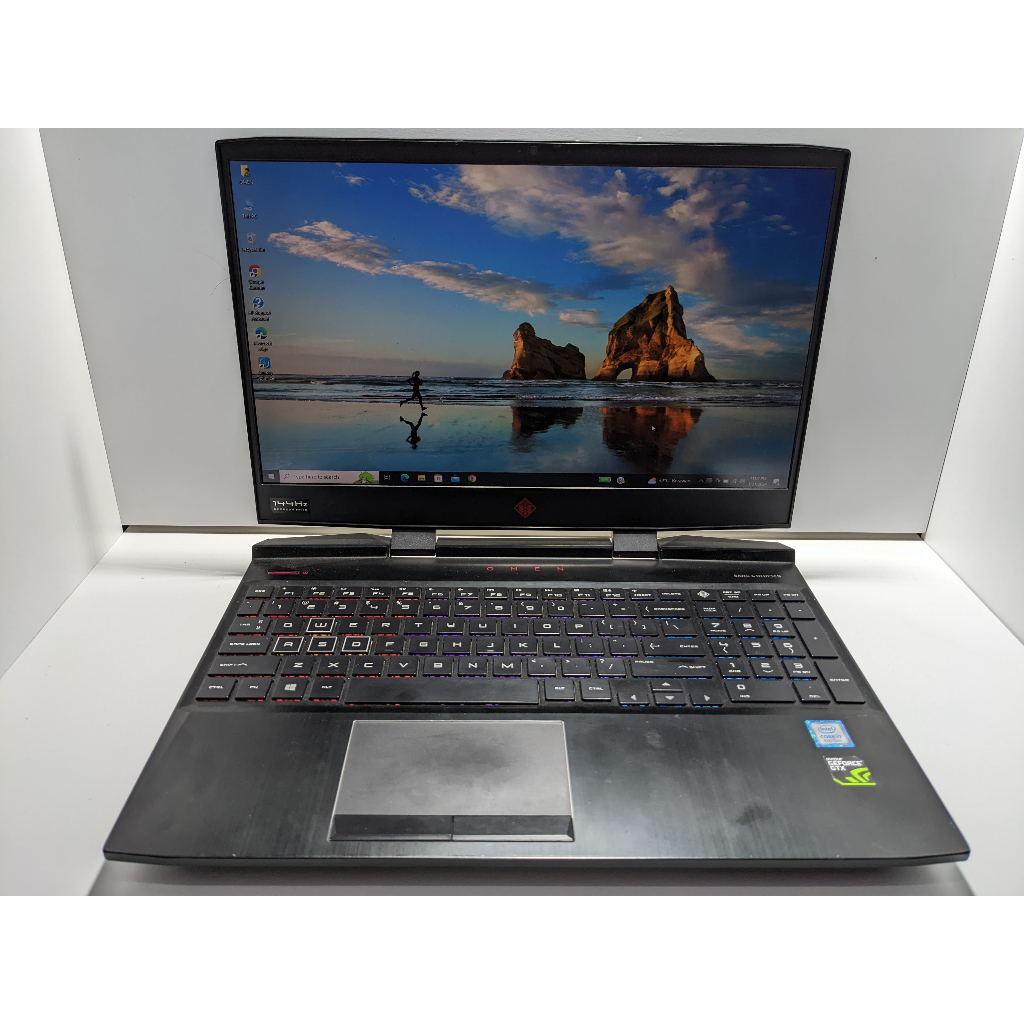 Laptop Gaming HP Omen 15 Core i7 8750H NVidia GTX 1060 6gb SSD Mulus