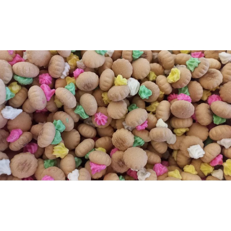 

Biskuit gem kembang 1kg