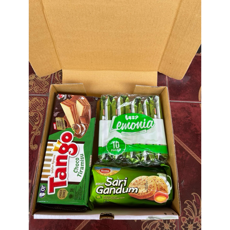

box hampers ultah ucapan thank you souvernir snack berkualitas