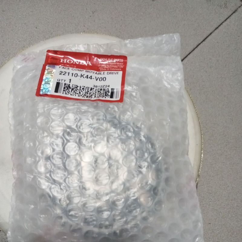 22110-k44-V00 HGP AHM 100% ORIGINAL RUMAH ROLLER BEAT POP BEAT ESP 22110K44V00