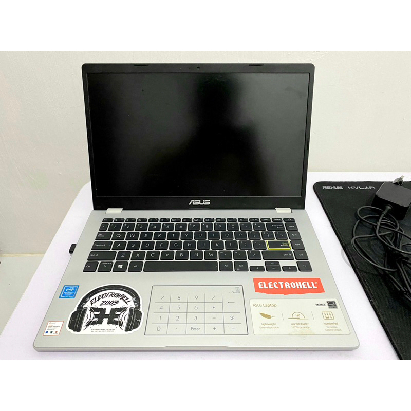 Laptop Asus E410MA