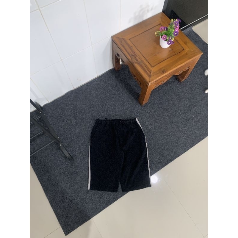 2 Short/ Relax Pants Uniql & Adidas || Second Branded