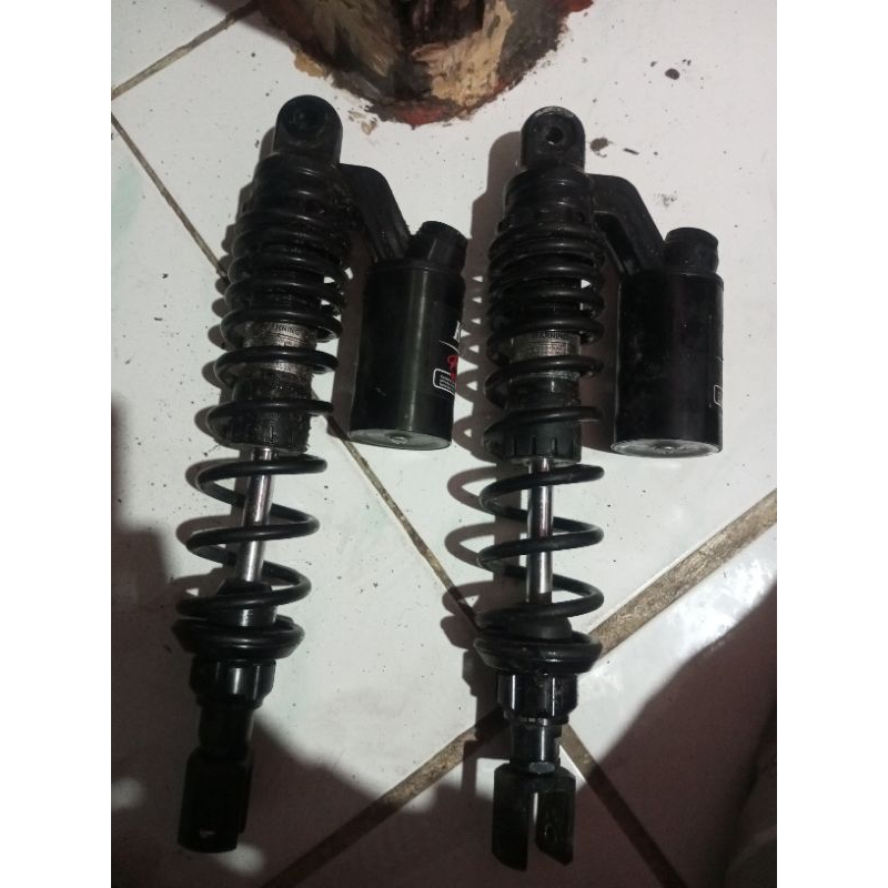 SHOCK BELAKANG KTC UK 340mm