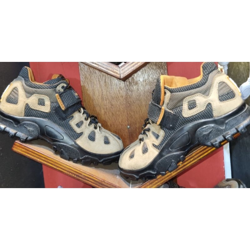 Sepatu Sepeda Diadora cleat (cycling shoes for all mountain) - second