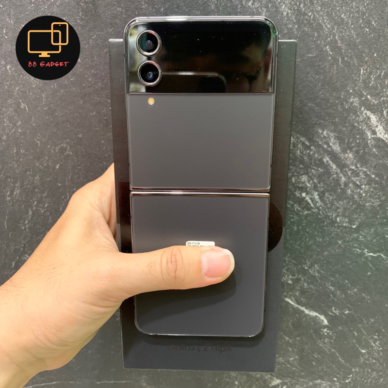 Samsung Z Flip 4 8/128 Black Resmi Second Fullset Mulus Original